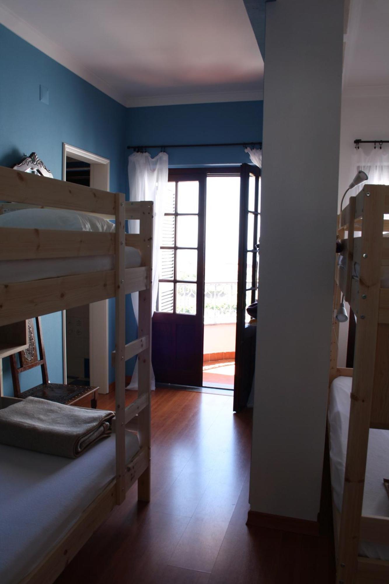 Ericeira Chill Hill Hostel & Private Rooms - Peach Garden Pokój zdjęcie