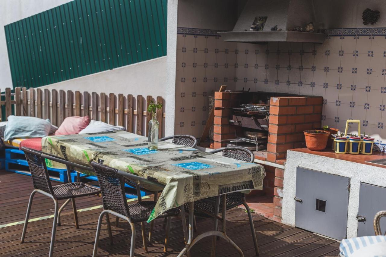 Ericeira Chill Hill Hostel & Private Rooms - Peach Garden Zewnętrze zdjęcie